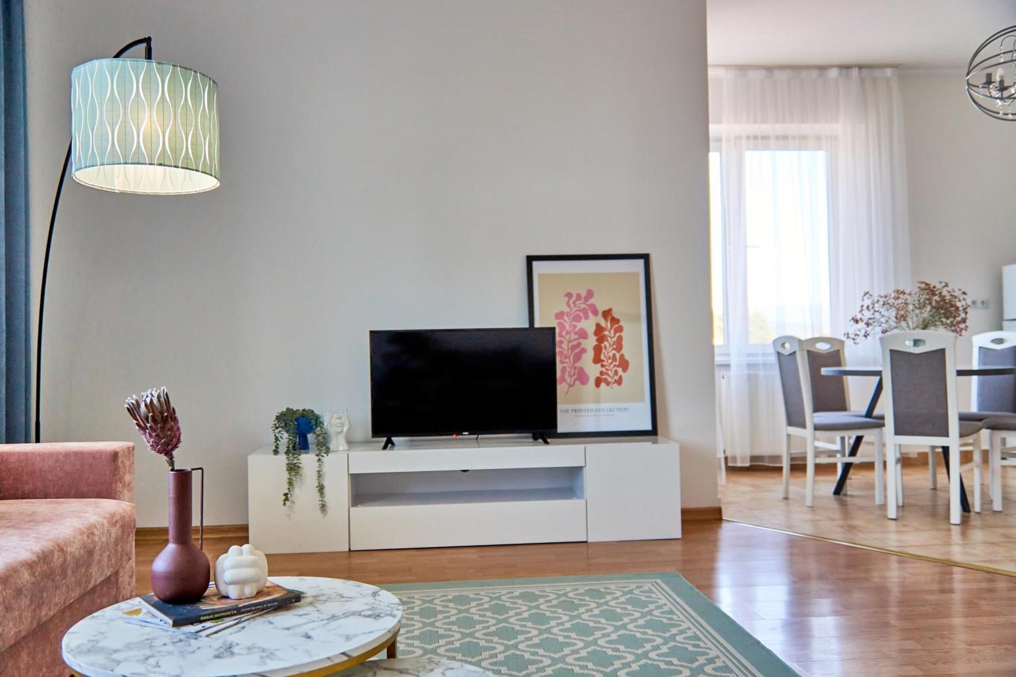 Wonderful Panoramic View Apartment Мукачево Екстер'єр фото